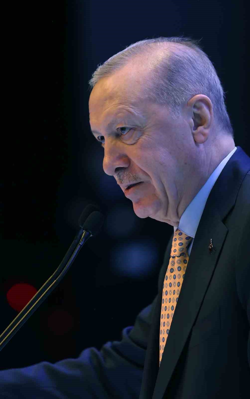 Cumhurbaşkanı Erdoğan’dan muhalefete tepki: "Yolsuzluk yapmadıysanız, rüşvet almadıysanız bu telaş hali niye?
Cumhurbaşkanı Erdoğan’dan muhalefete tepki: "Yolsuzluk yapmadıysanız, rüşvet almadıysanız bu telaş hali niye?