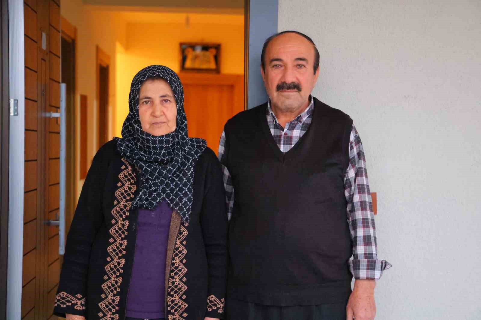 Cumhurbaşkanı Erdoğan’ın açıkladığı ödeme kolaylığı, köy evlerine taşınan depremzedeleri de sevindirdi
