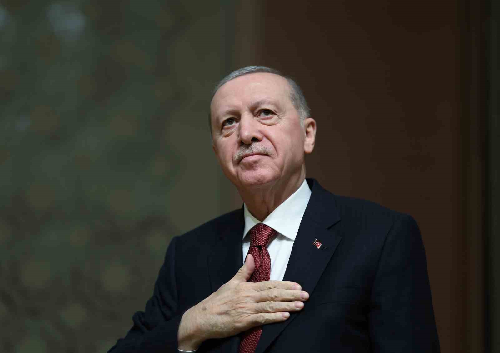 Cumhurbaşkanı Erdoğan’ın butona basmasıyla Türkiye’de 5G teknolojisine geçildi
Cumhurbaşkanı Erdoğan’ın butona basmasıyla Türkiye’de 5G teknolojisine geçildi