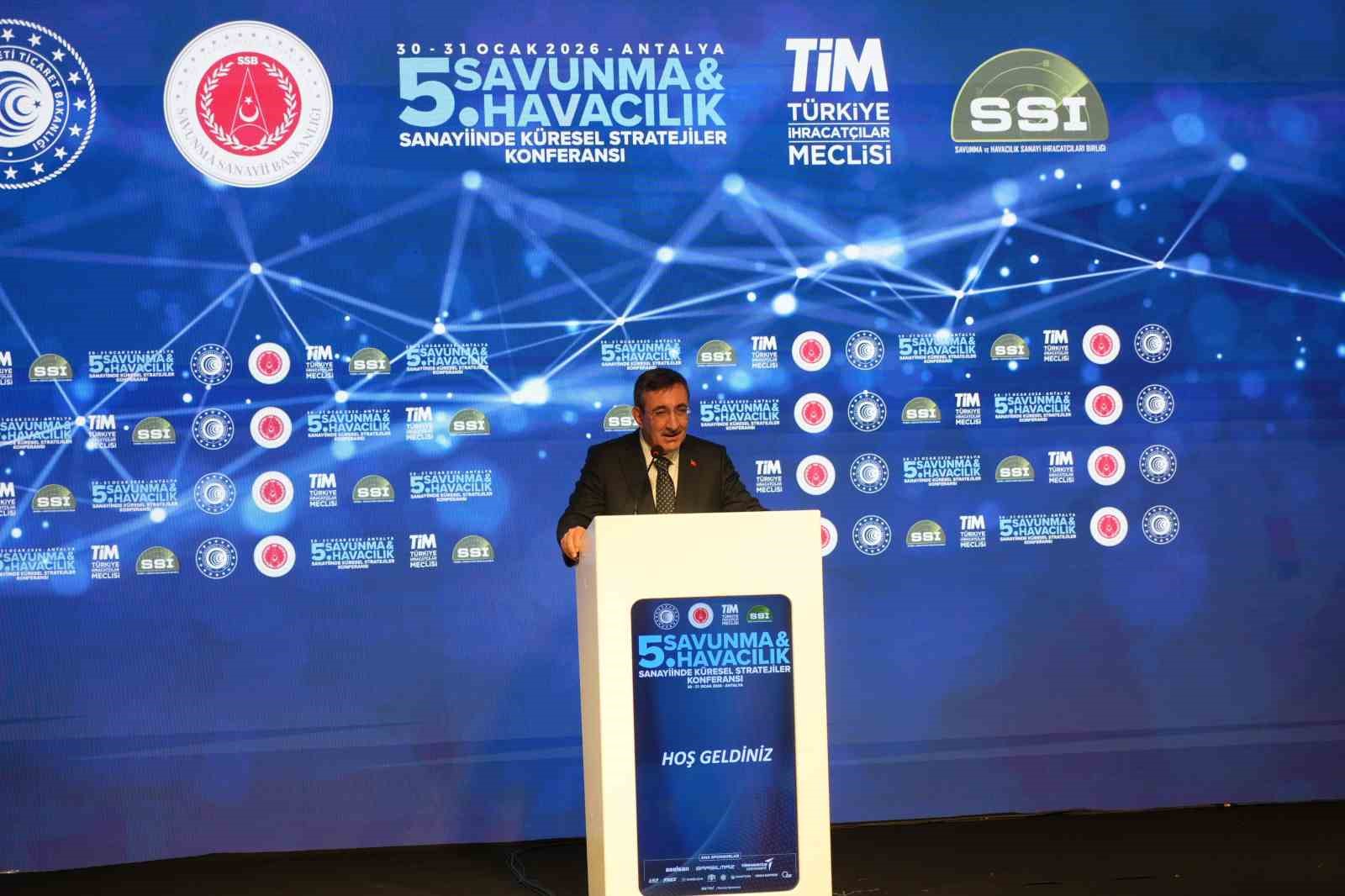 Cumhurbaşkanı Yardımcısı Yılmaz: "Geçmişte paramızı ödediğimiz halde alamadığımız ürünleri bugün dünyaya satıyoruz"
Cumhurbaşkanı Yardımcısı Yılmaz: "Geçmişte paramızı ödediğimiz halde alamadığımız ürünleri bugün dünyaya satıyoruz"