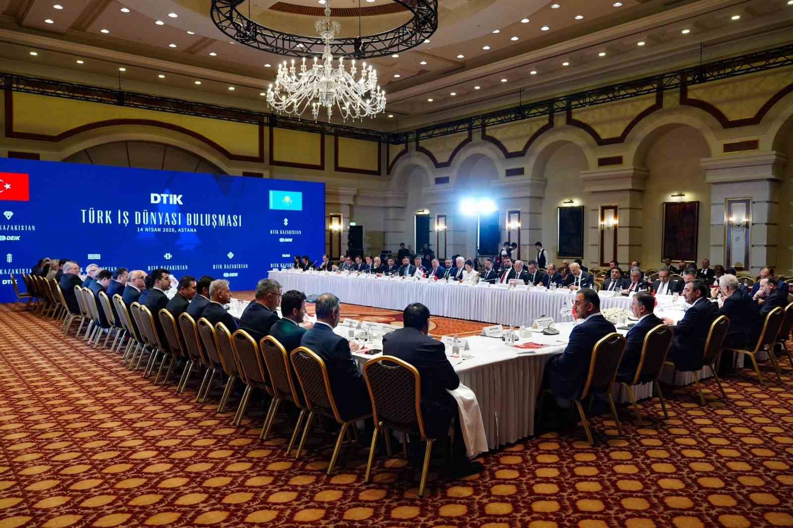 Cumhurbaşkanı Yardımcısı Yılmaz: "Ortak hareket kabiliyeti yüksek bir Türk iş ekosistemi inşa etmemiz gerekiyor"
