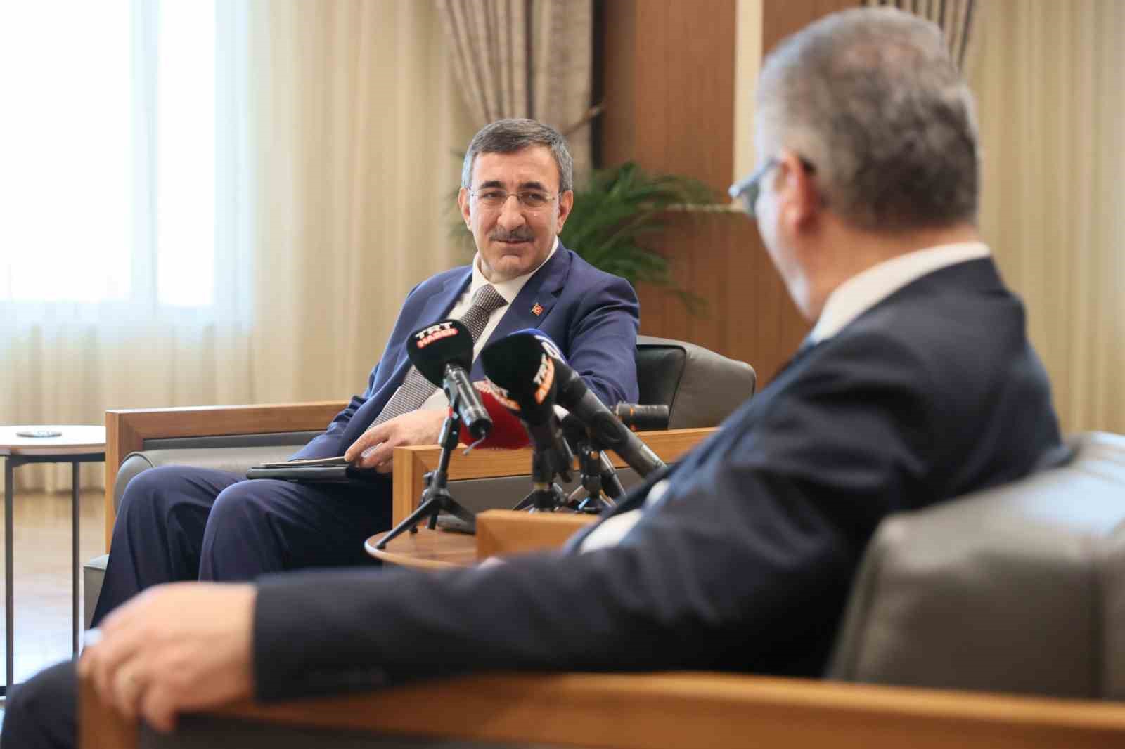 Cumhurbaşkanı Yardımcısı Yılmaz: "Rum tarafının adadaki askeri varlığımıza ilişkin söylemlerini hiçbir şekilde kabul etmiyoruz"
