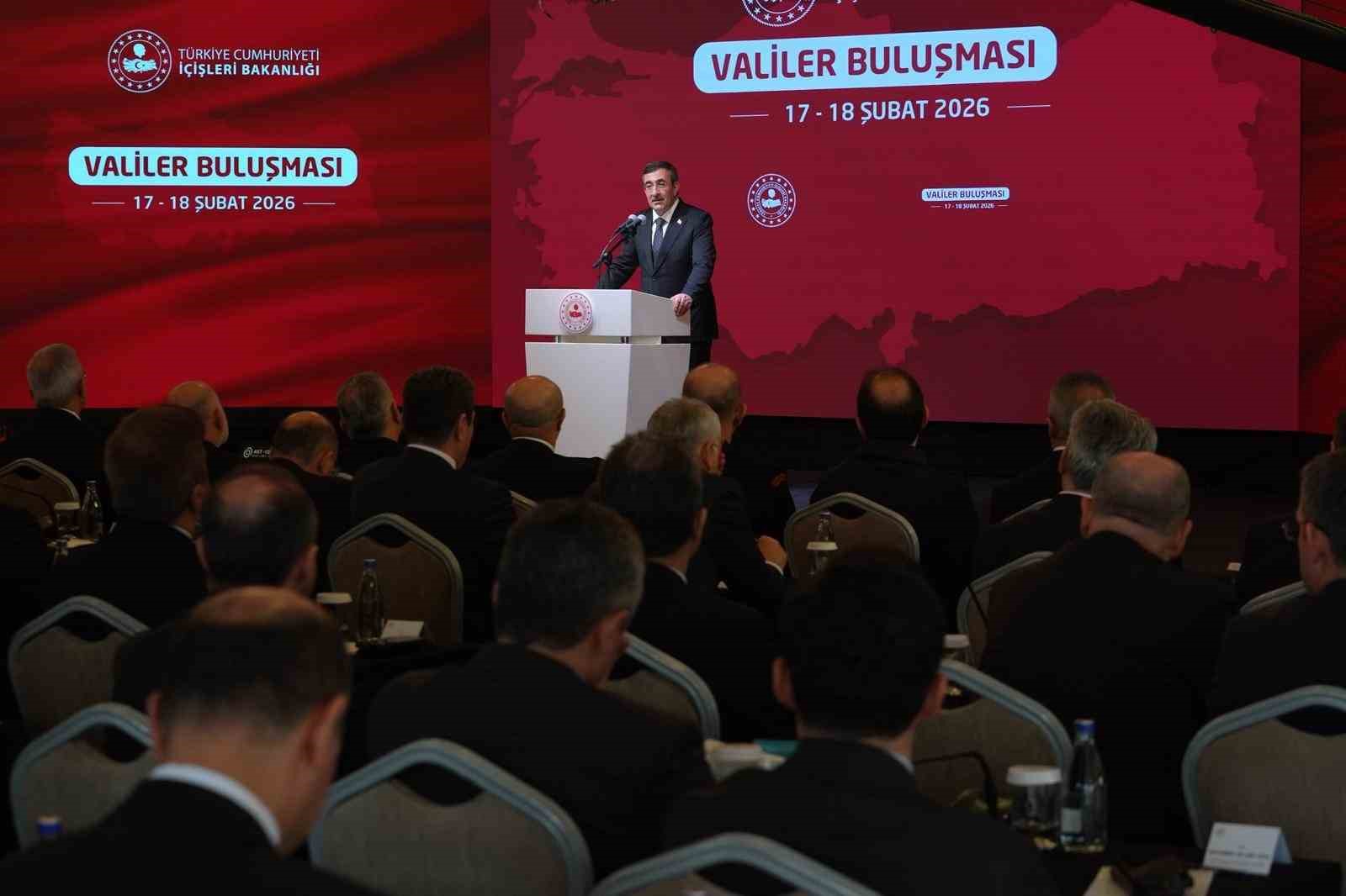 Cumhurbaşkanı Yardımcısı Yılmaz: "Sadece metropol şehirlerin enerjisiyle Türkiye Yüzyılı’nı gerçekleştiremeyiz"

