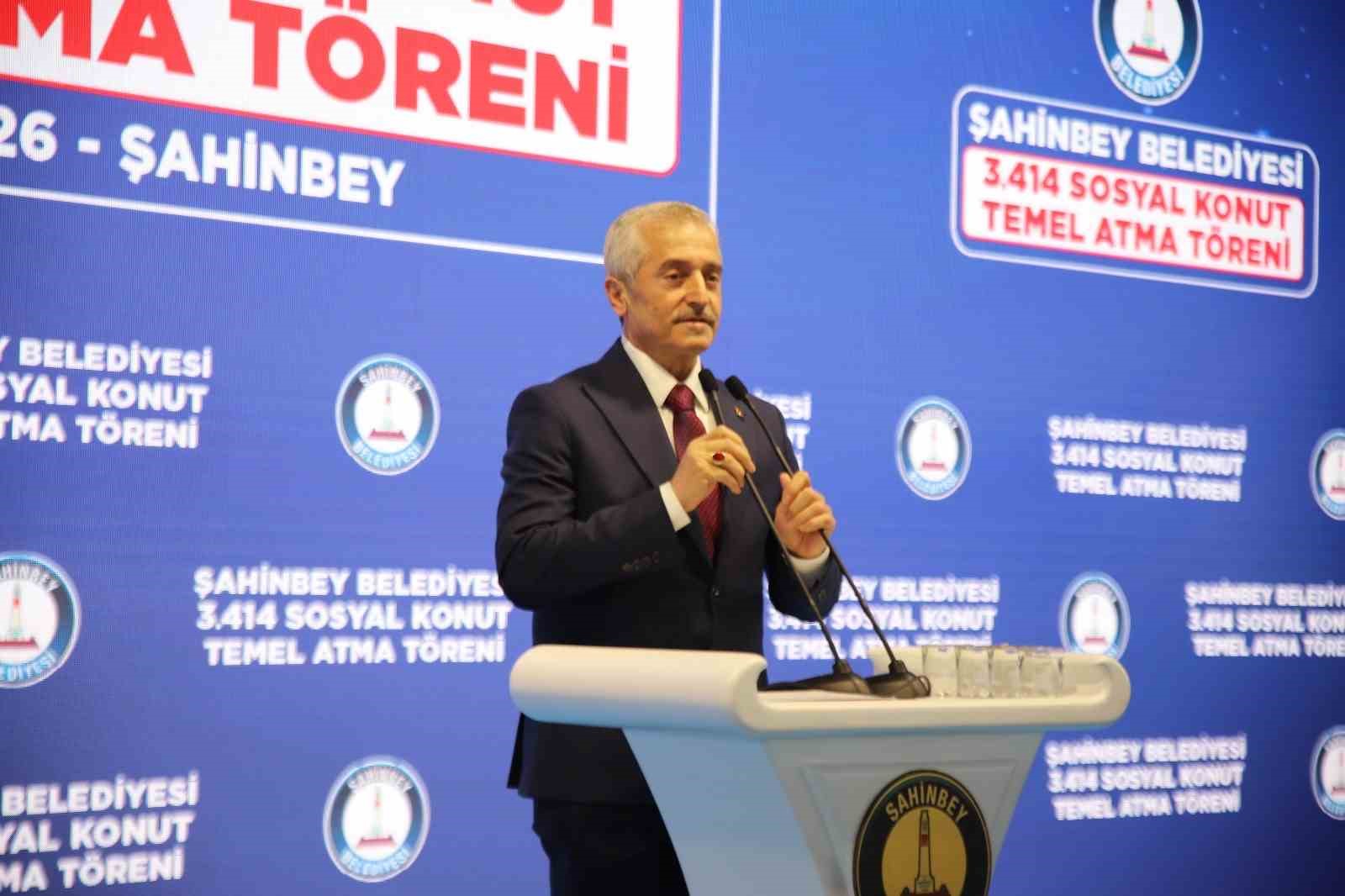 Cumhurbaşkanı Yardımcısı Yılmaz: "Şahinbey Belediyesi’nin yaptığını metropol bir belediye yapamıyor"
