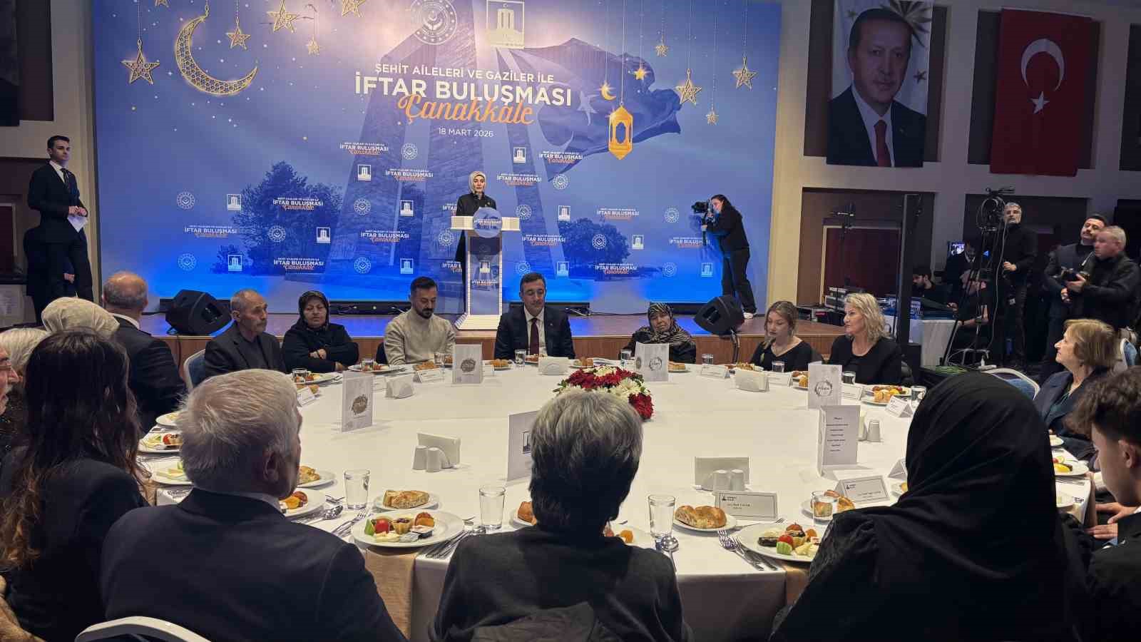 Cumhurbaşkanı Yardımcısı Yılmaz: "Türkiye, dışarıda dengeli bir siyaset yürütürken içeride huzuru kalıcı hale getirecek adımlarını aynı istikamette sürdürüyor"
