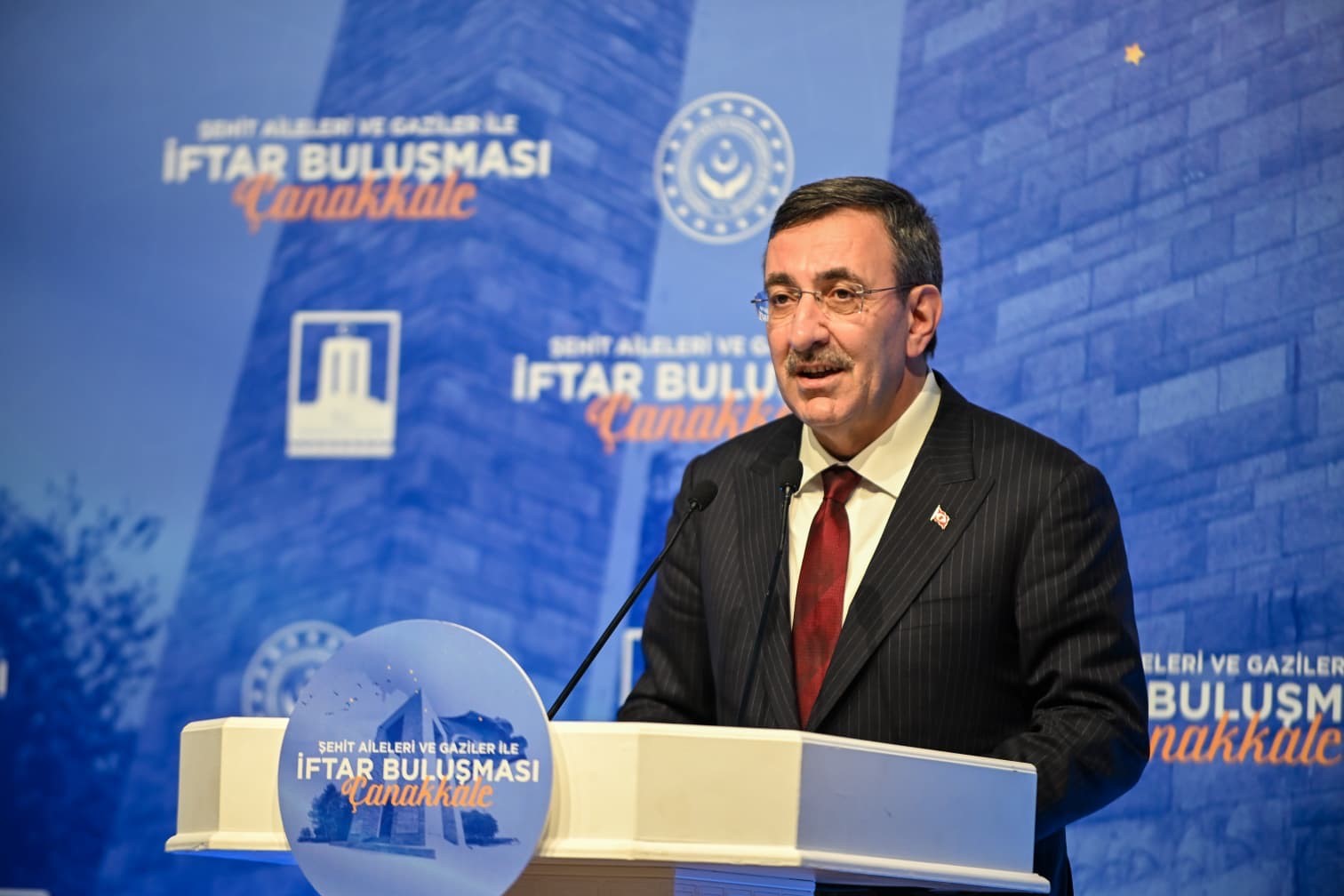 Cumhurbaşkanı Yardımcısı Yılmaz: "Türkiye, dışarıda dengeli bir siyaset yürütürken içeride huzuru kalıcı hale getirecek adımlarını aynı istikamette sürdürüyor"
