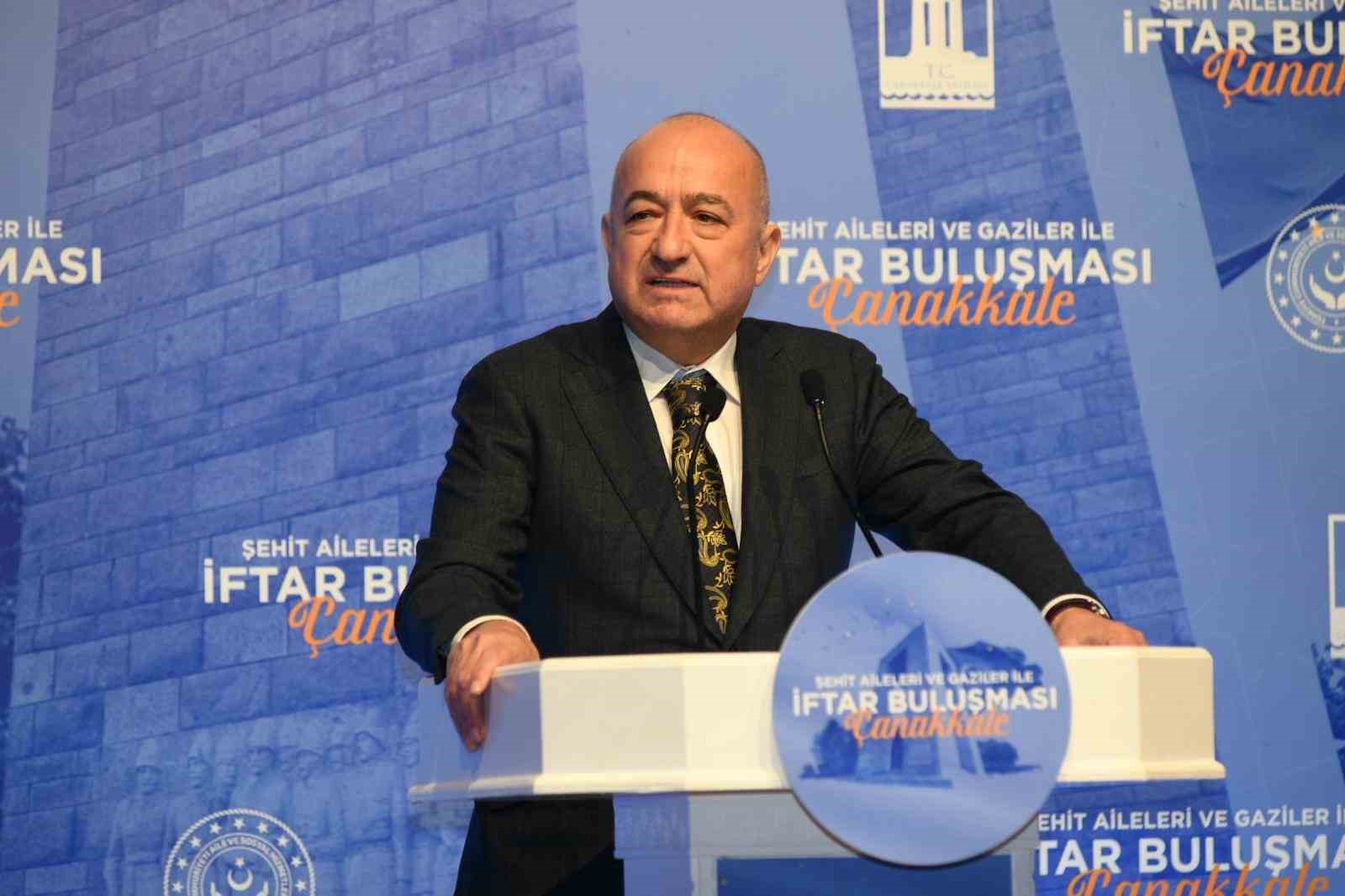 Cumhurbaşkanı Yardımcısı Yılmaz: "Türkiye, dışarıda dengeli bir siyaset yürütürken içeride huzuru kalıcı hale getirecek adımlarını aynı istikamette sürdürüyor"
