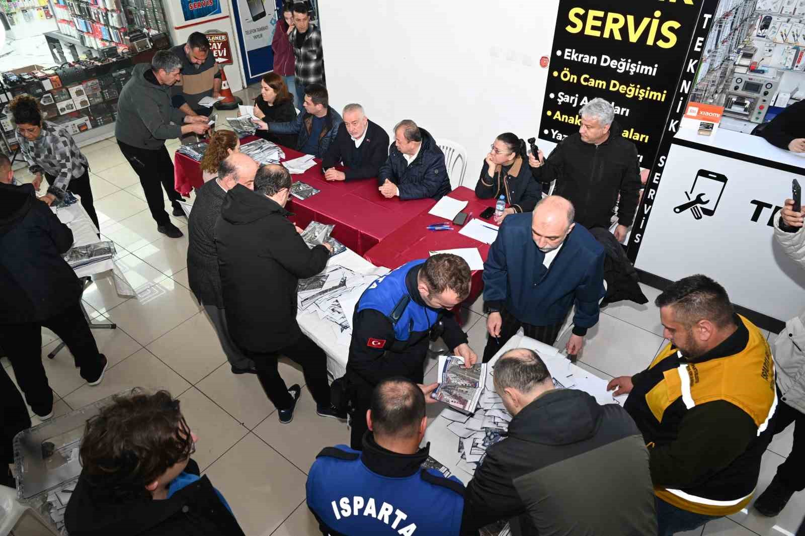 Cumhuriyet Caddesi anketinden "yeniden düzenlenmesi" kararı çıktı
