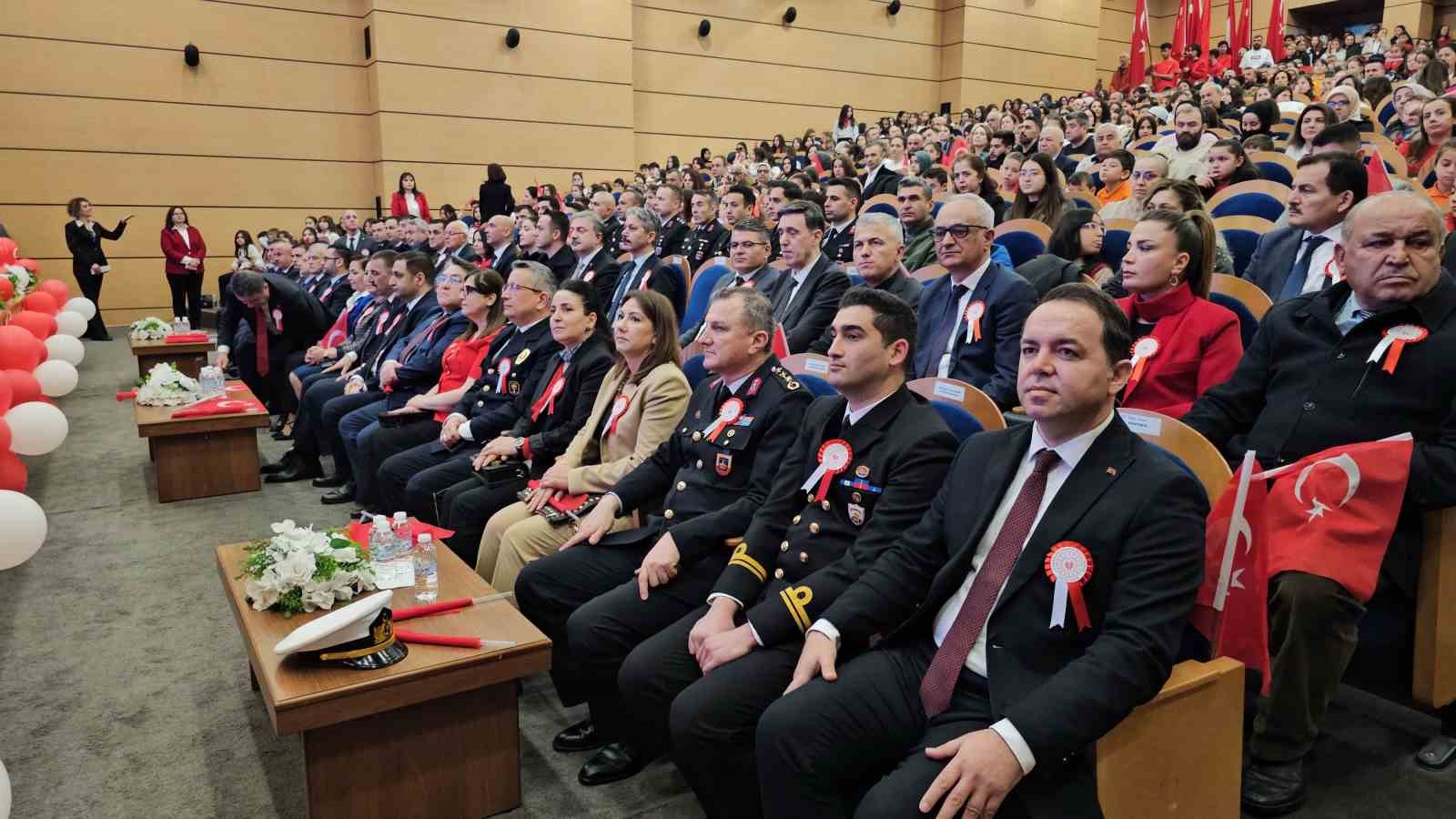 Cumhuriyetin ilk vilayetinde 23 Nisan coşkusu yaşandı
