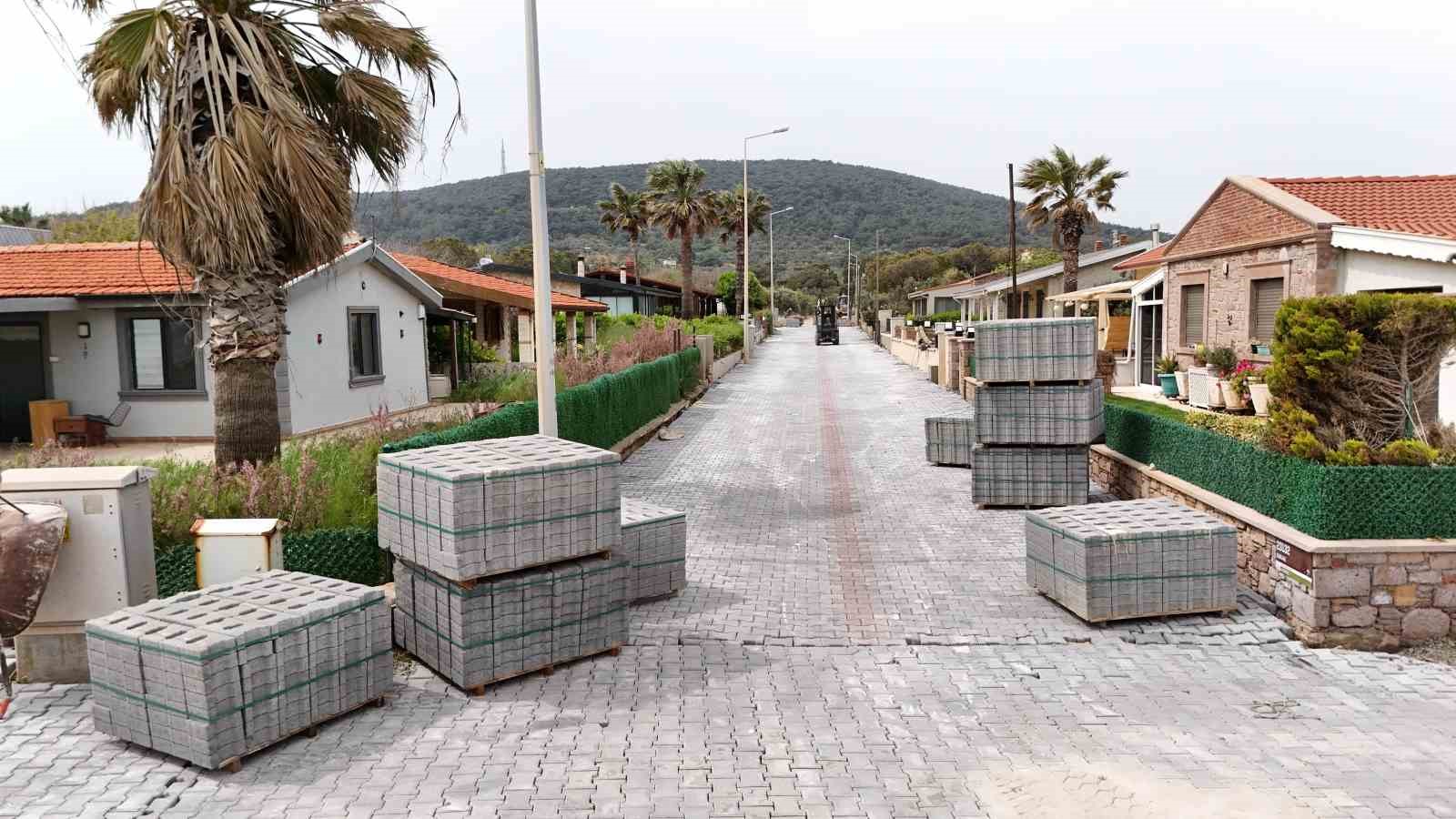 Cunda Adası’nda yol hamlesi
