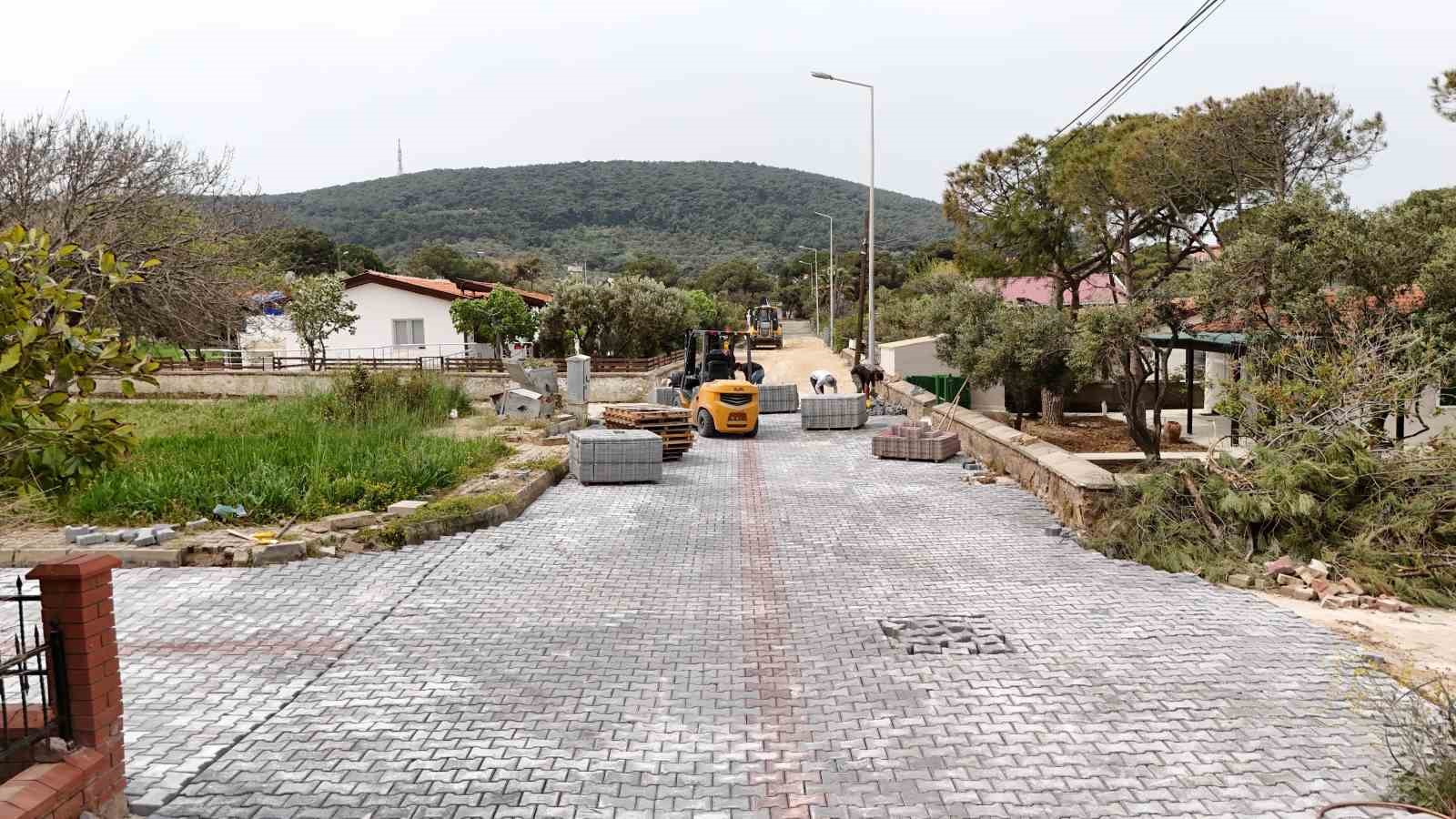 Cunda Adası’nda yol hamlesi
