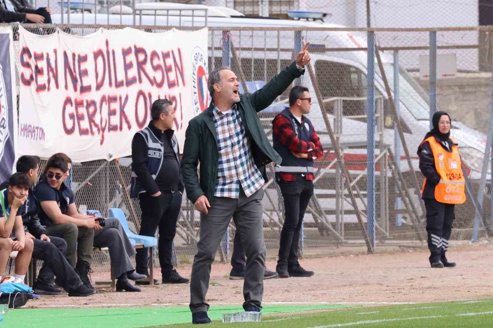 Cüneyt Biçer: "Oyuncularımız sahaya istediklerimizi yansıttı"
