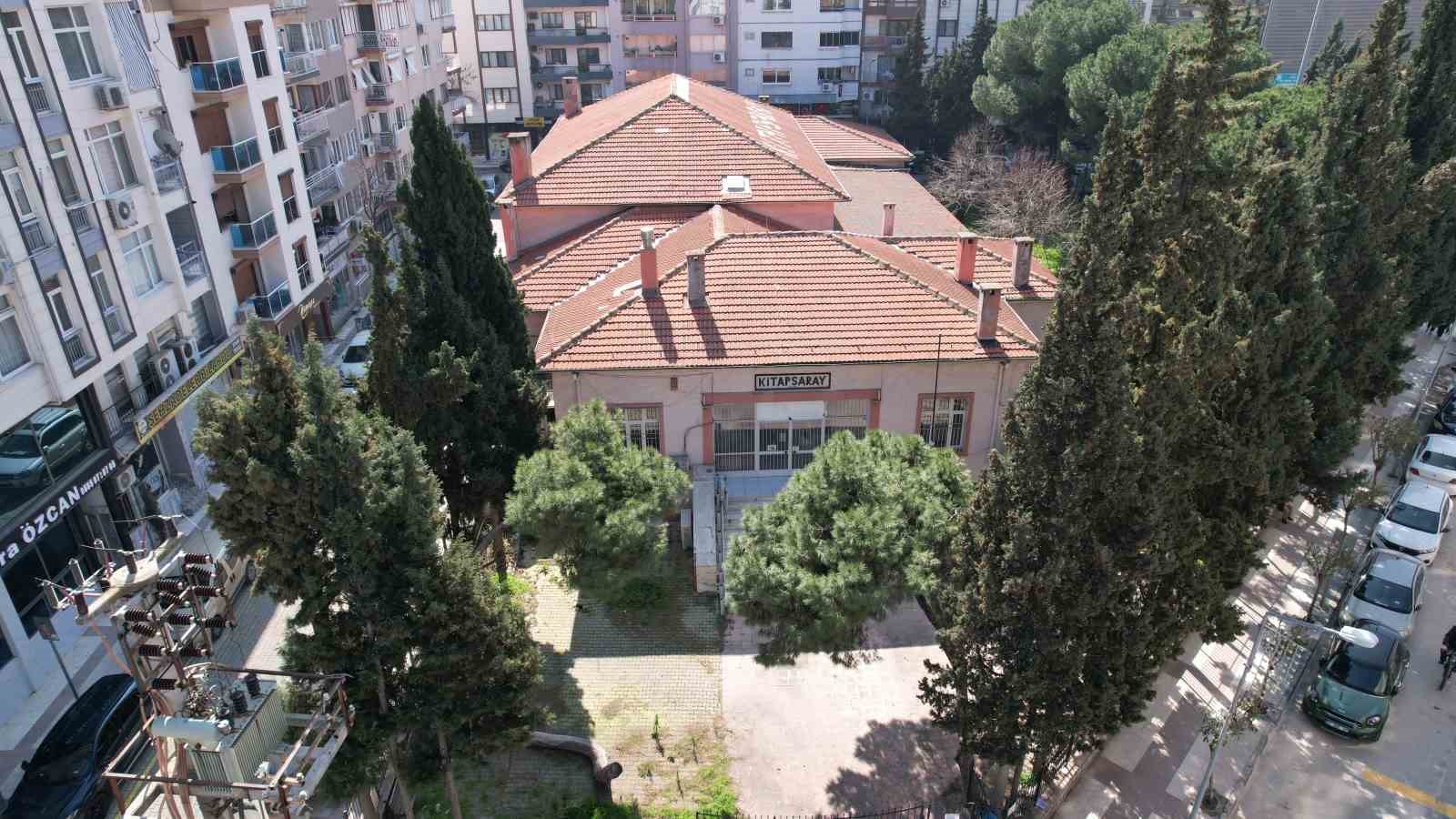 Çuval parasıyla kurulan miras, kitap ve sanatla yaşayacak
Çuval parasıyla kurulan miras, kitap ve sanatla yaşayacak