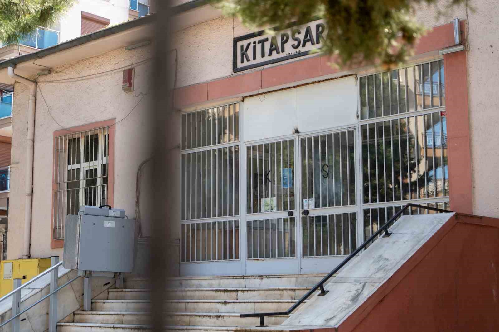 Çuval parasıyla kurulan miras, kitap ve sanatla yaşayacak
Çuval parasıyla kurulan miras, kitap ve sanatla yaşayacak