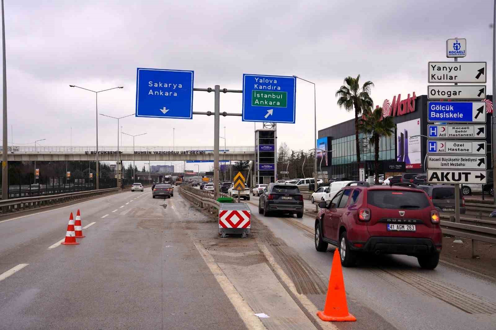 D-100’deki riskli kavşaklara "çarpışma yastığı" önlemi
