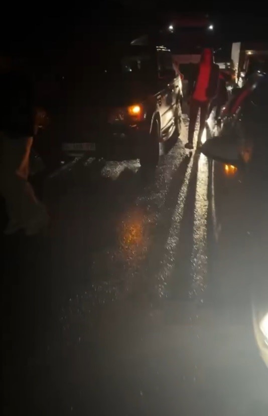 D-650’de zincirleme kaza: Kilometrelerce araç kuyruğu oluştu
