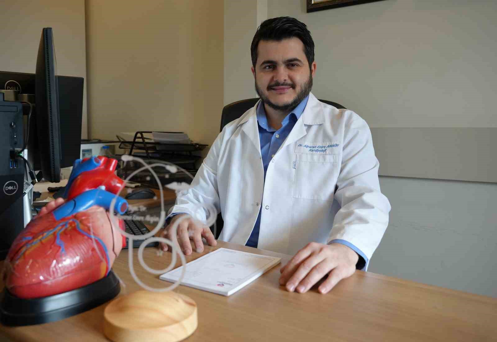 Damar yağlanmasının erken tespiti kalp krizi riskini önlüyor
Damar yağlanmasının erken tespiti kalp krizi riskini önlüyor