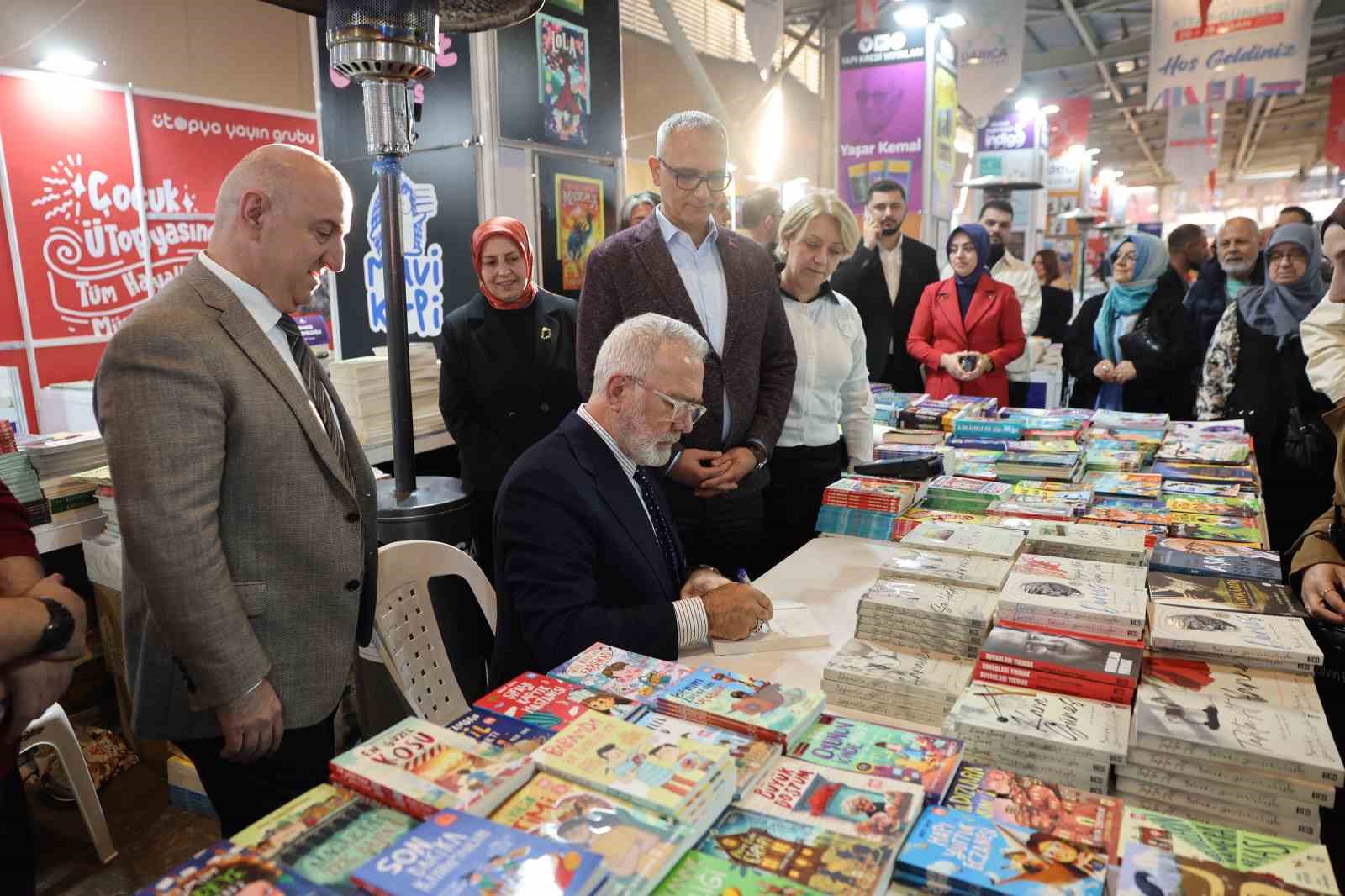 Darıca 5. Kitap Fuarı’nı binlerce kişi ziyaret etti

