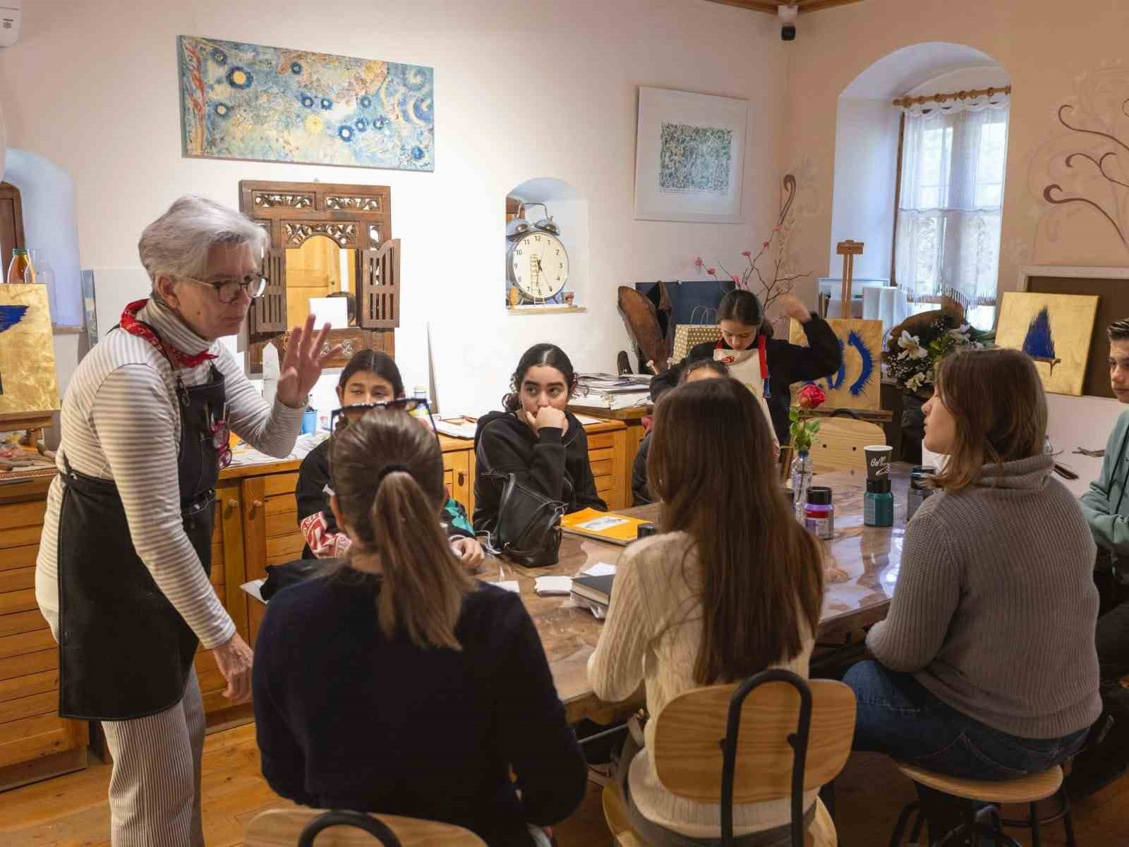 Datça’da öğrenciler sanata doydu
