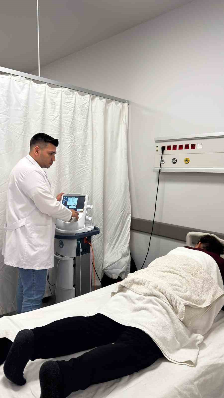 Defne Devlet Hastanesi Fizik Tedavi Ünitesi 300 bin seans gerçekleştirdi
