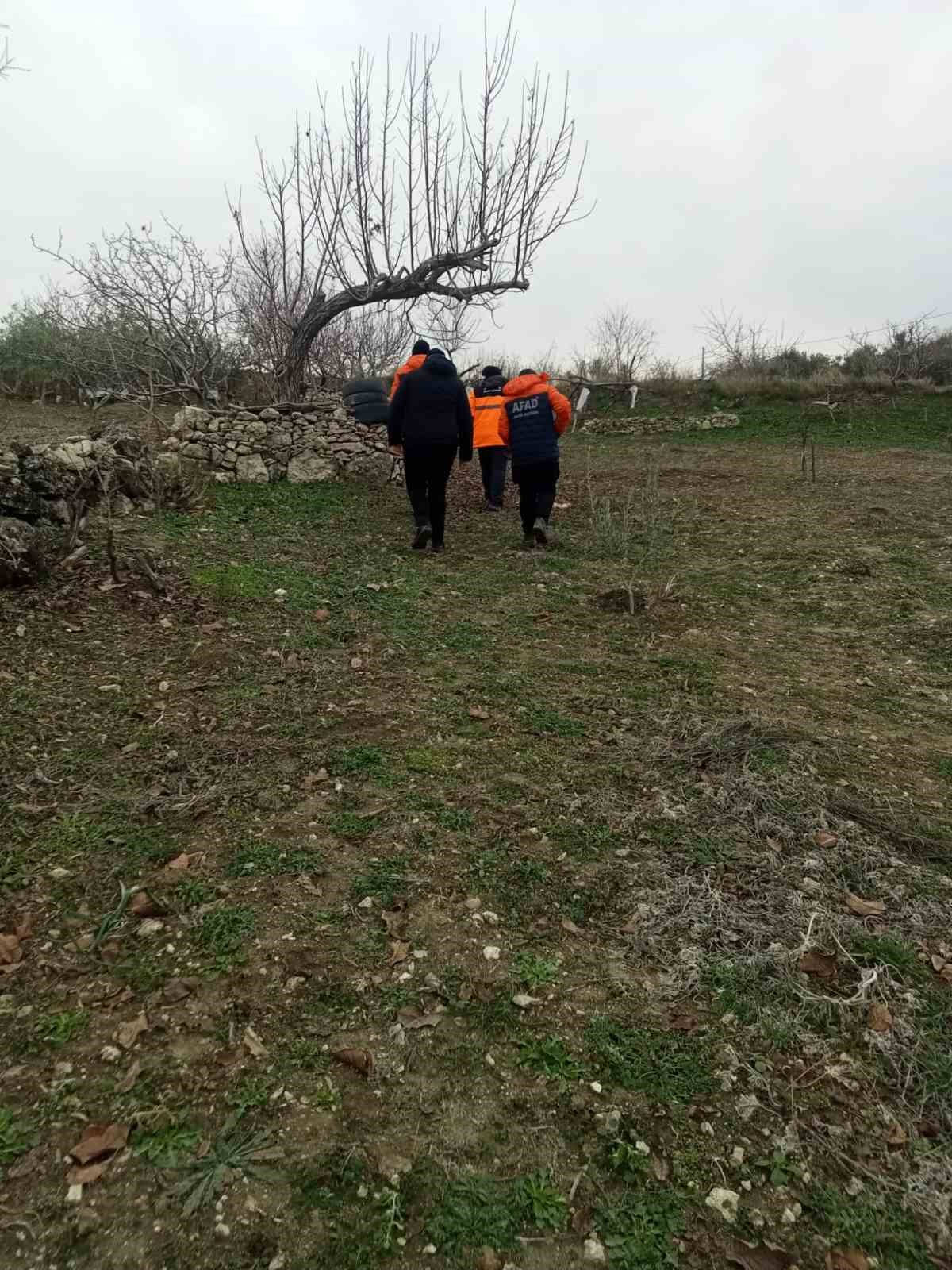 Demirci’de 59 yaşındaki kadından haber alınamıyor
