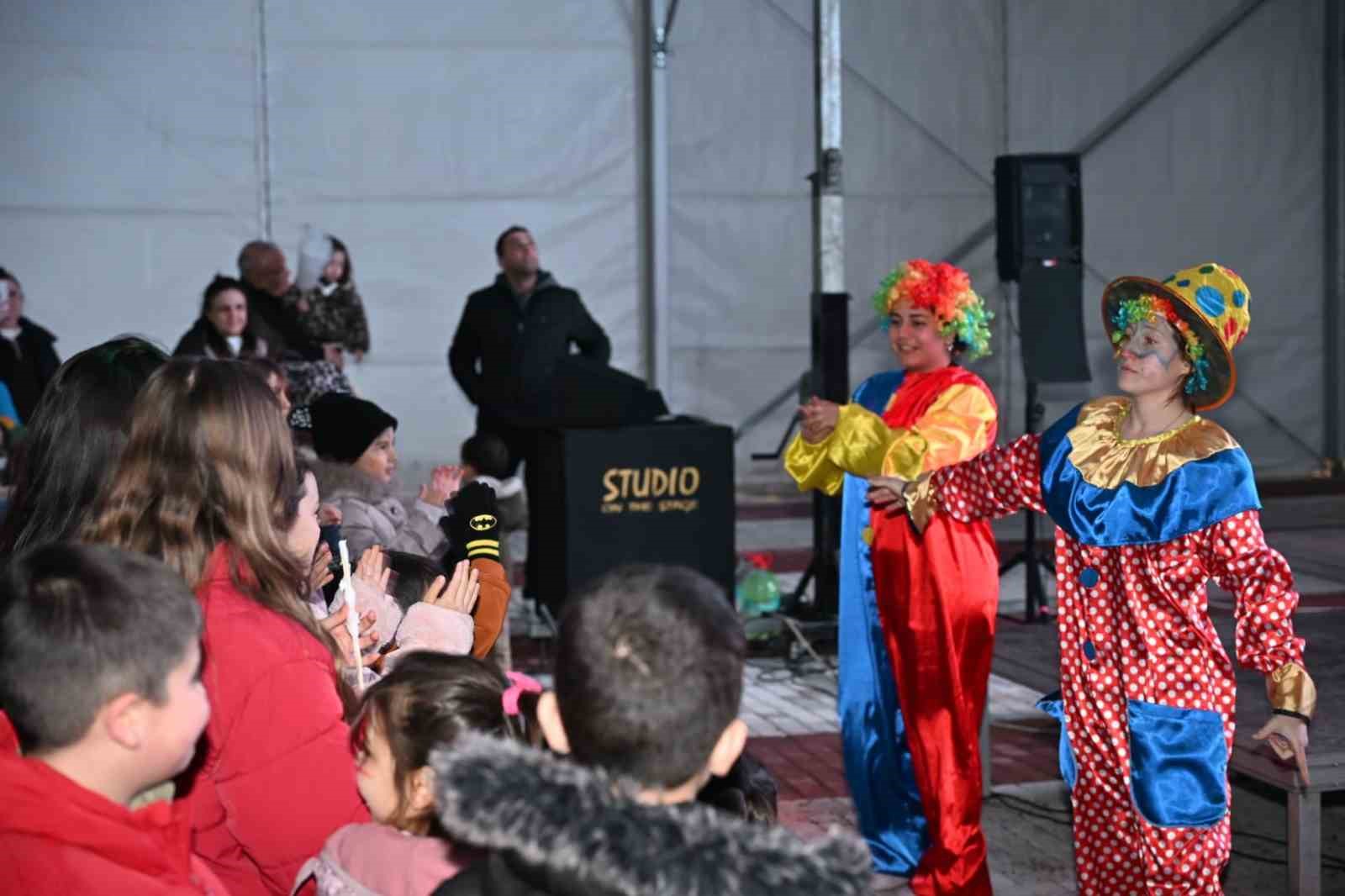 Demirci’de Ramazan, çocukların sevinciyle taçlandı
