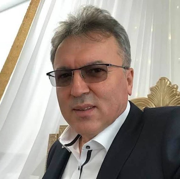 Denetimli serbestlikteki arkadaşı tarafından öldürülen gurbetçi son yolculuğuna uğurlandı
