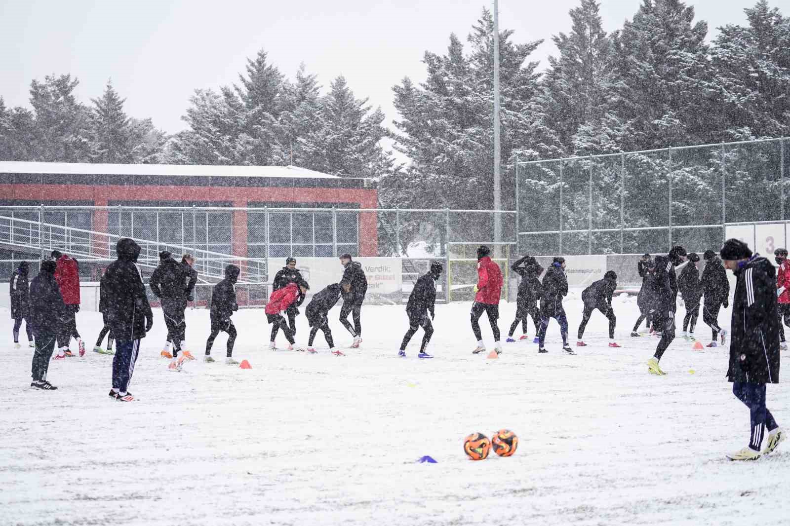 Denis Draguş: "Gaziantep’e tekrar döndüğüm için çok mutluyum"
