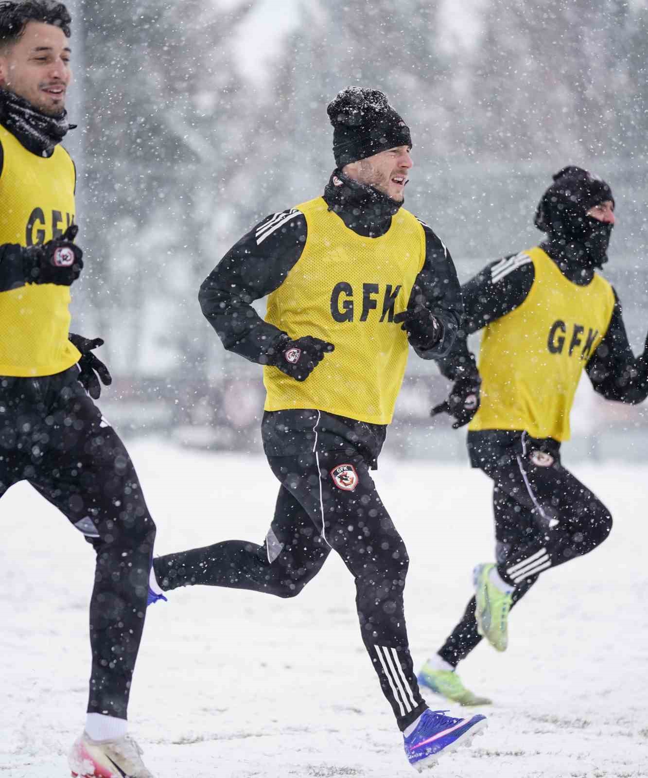 Denis Draguş: "Gaziantep’e tekrar döndüğüm için çok mutluyum"
