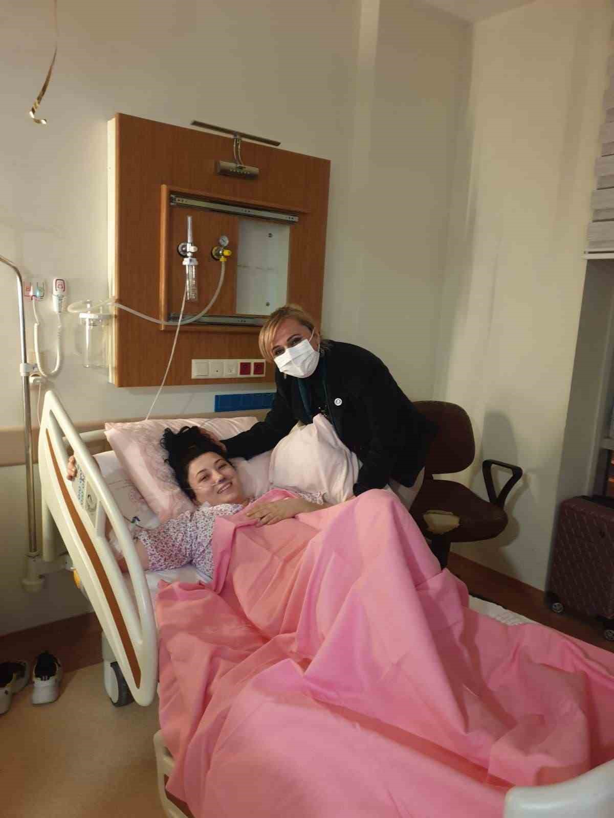 Denizbank’ta çalışırken geçirdiği kaza hayatını kararttı
Denizbank’ta çalışırken geçirdiği kaza hayatını kararttı