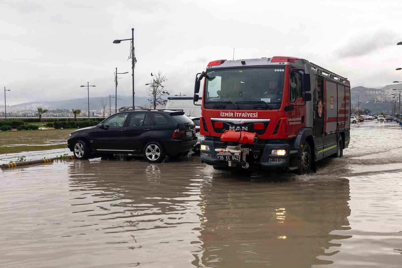 Denizdeki taşmanın nedeni ’bileşik kaplar’ etkisi
