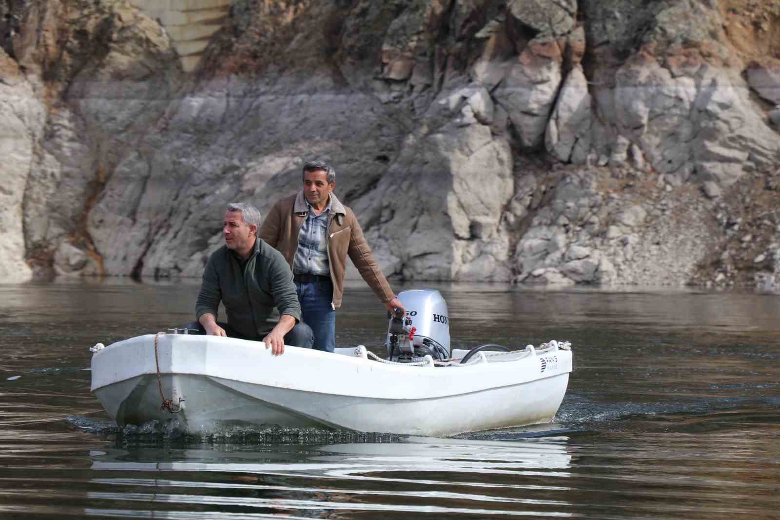 Denizi olmayan Erzurum’da yılda 300 tona yakın balık üretiyorlar
Denizi olmayan Erzurum’da yılda 300 tona yakın balık üretiyorlar