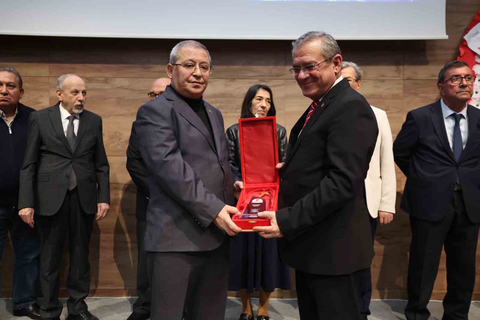 Denizli basınının onur günü
Denizli basınının onur günü