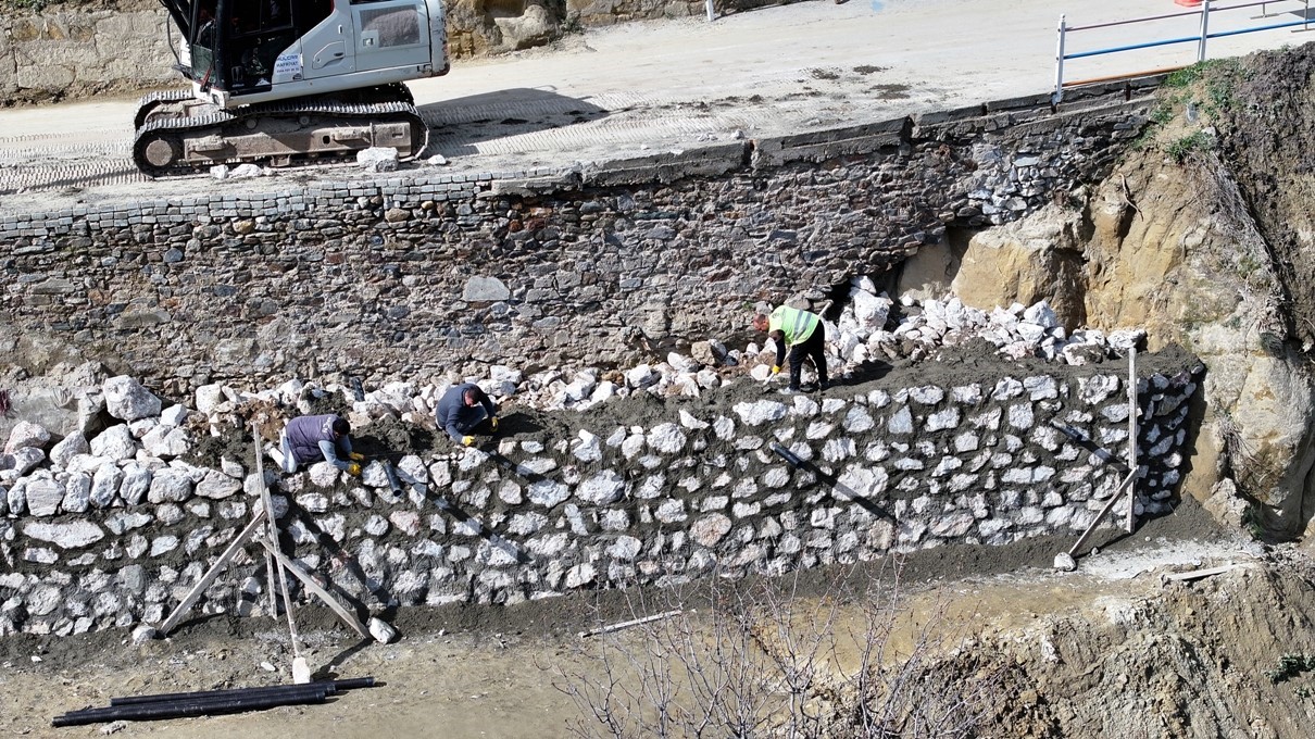 Denizli Büyükşehir’den Babadağ’da ulaşım yatırımı
