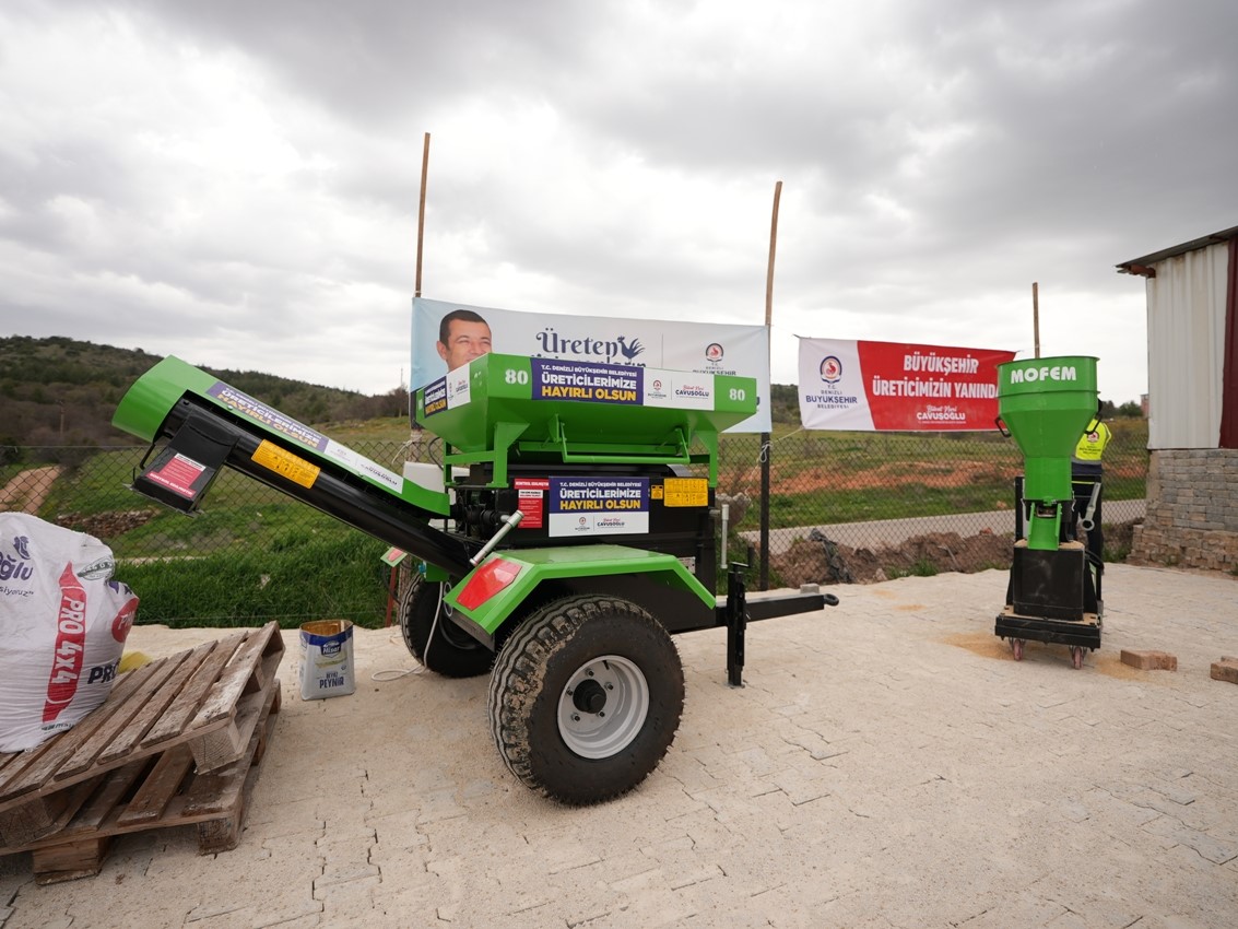 Denizli Büyükşehirden Bekilli’ye tarımsal makine desteği
