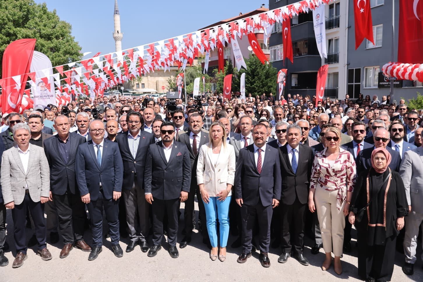 Denizli Büyükşehirden dayanışmayı büyütecek dev yatırım
