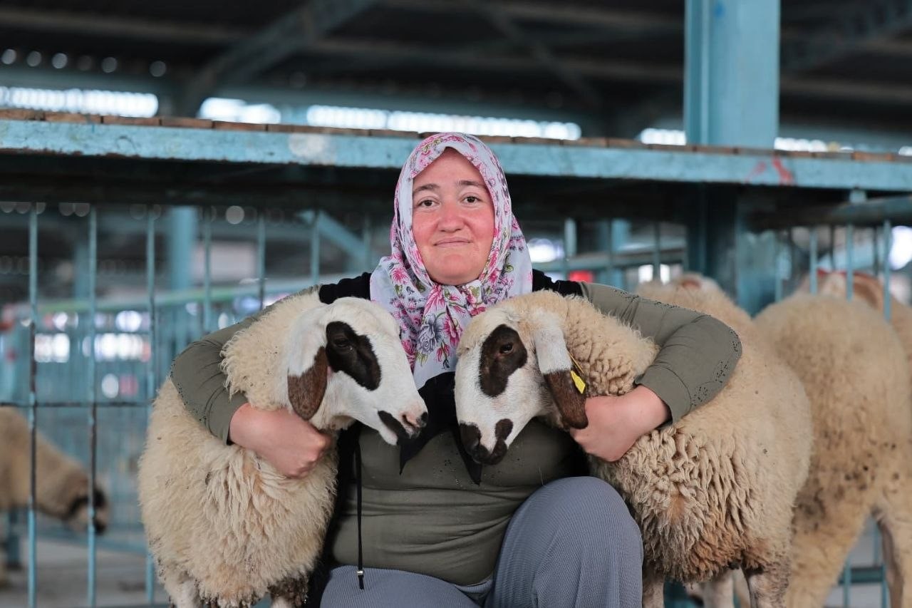 Denizli Büyükşehirden üreticiye "Bereketli" destek
