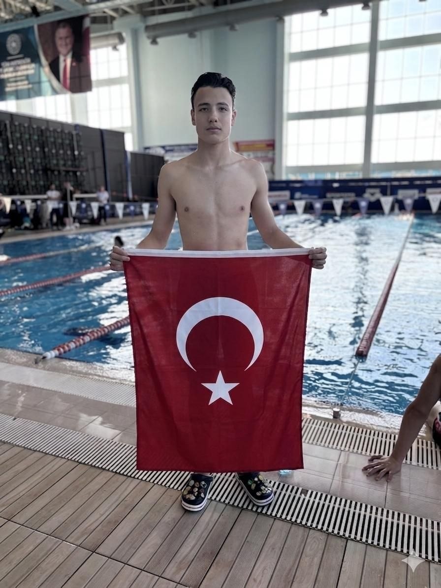 Denizli Büyükşehirin genç sporcusundan 4 Türkiye şampiyonluğu
