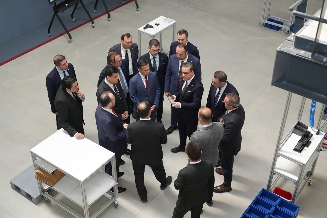 Denizli Model Fabrika etrafında bölgesel sanayi iş birliği genişliyor
Denizli Model Fabrika etrafında bölgesel sanayi iş birliği genişliyor