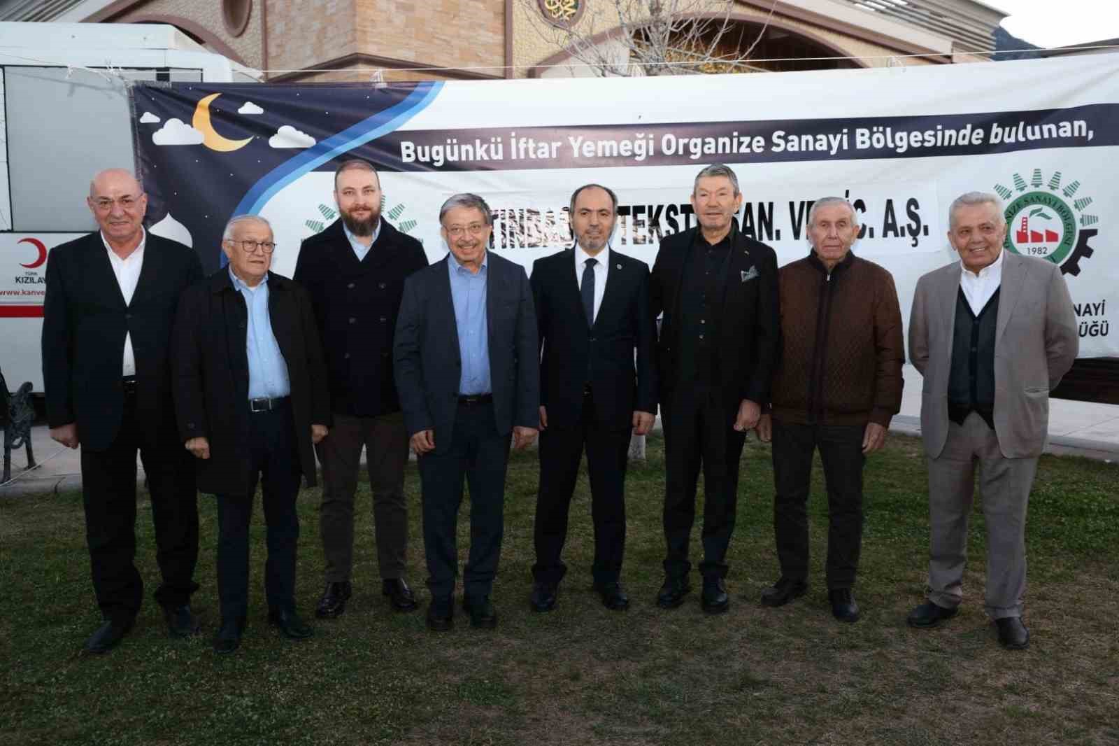 Denizli OSB Yönetim Kurulu Başkanı Baltalı ve iş insanları iftarda öğrencilerle buluştu
