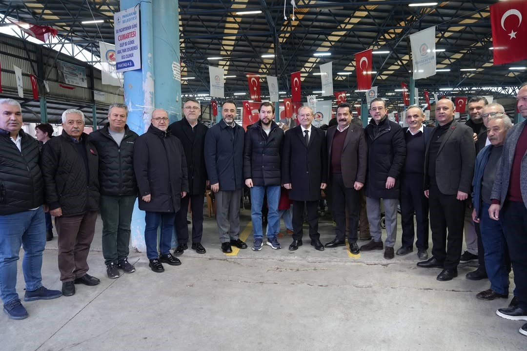 Denizli Sanayi Odasının iftar sofrası Fatih Mahallesi’nde kuruldu
Denizli Sanayi Odasının iftar sofrası Fatih Mahallesi’nde kuruldu