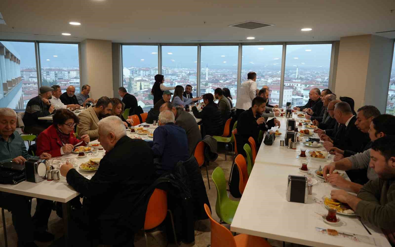 Denizli Tekden gazetecileri geleneksel etkinlikte bir araya getirdi
