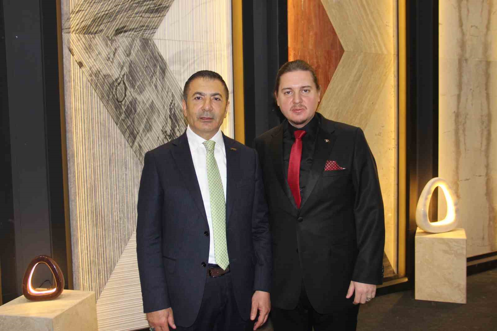 Denizli Ticaret Odası Başkanı Uğur Erdoğan: "Ürünlerimizi satmak için dünyanın dört bir tarafına gidiyoruz"
Denizli Ticaret Odası Başkanı Uğur Erdoğan: "Ürünlerimizi satmak için dünyanın dört bir tarafına gidiyoruz"