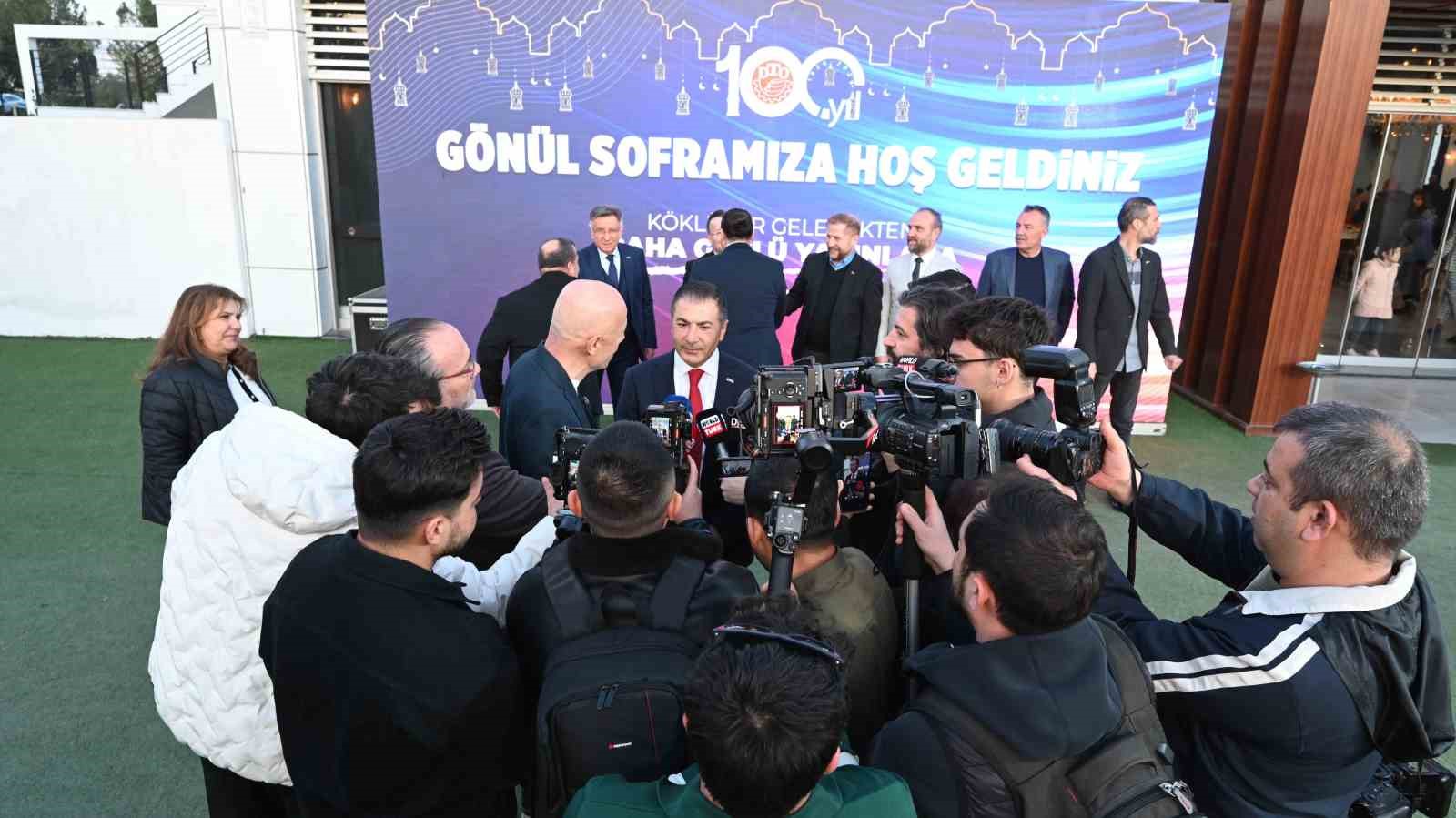 Denizli Ticaret Odası ş dünyasını aynı salonda buluşturdu
