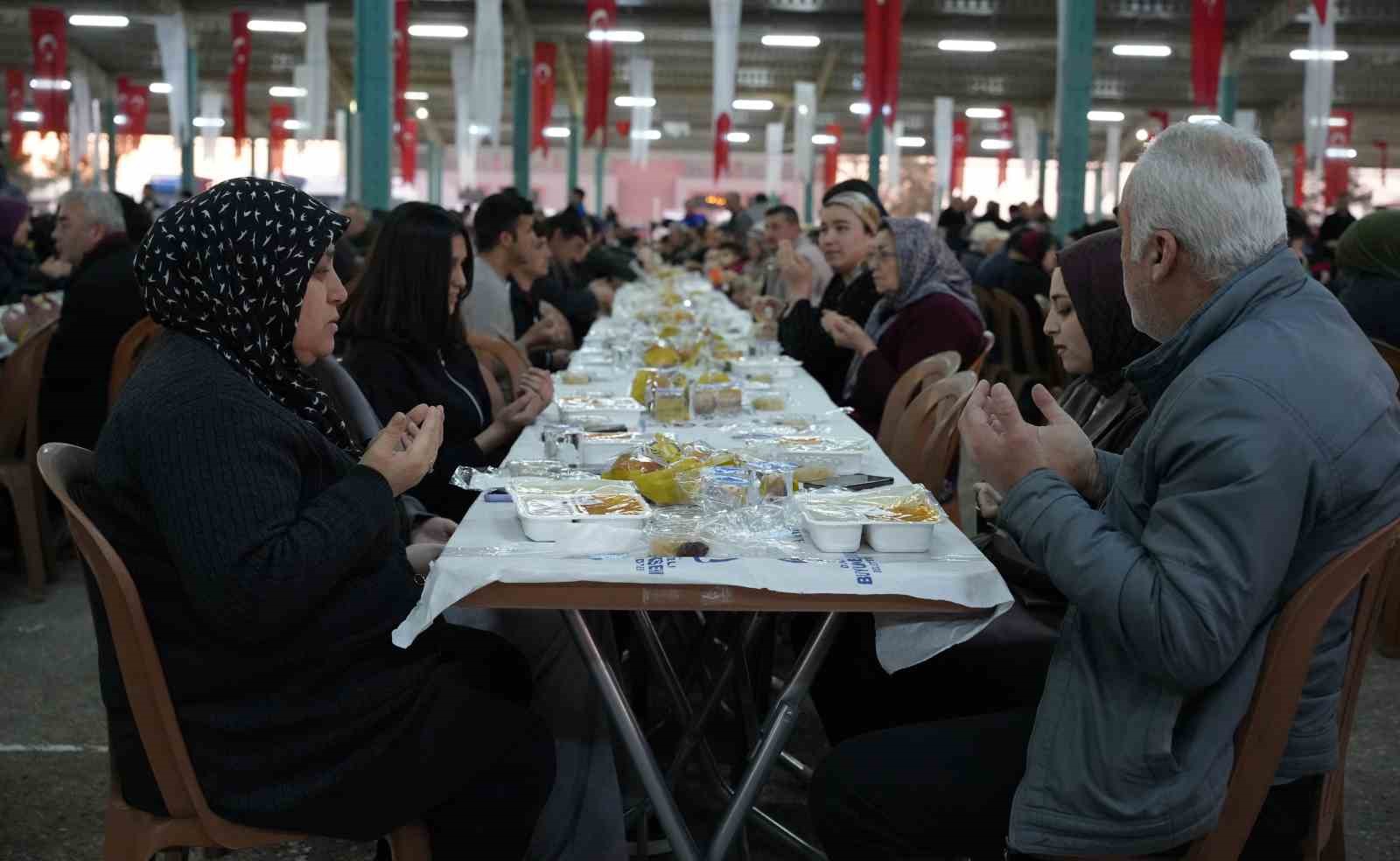 Denizli Ticaret Odasının geleneksel iftar sofrası bu yıl Sevindik ’de kuruldu
