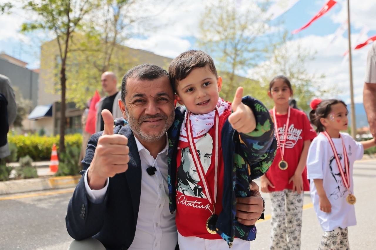 Denizli’de 23 Nisan coşkusu başladı
