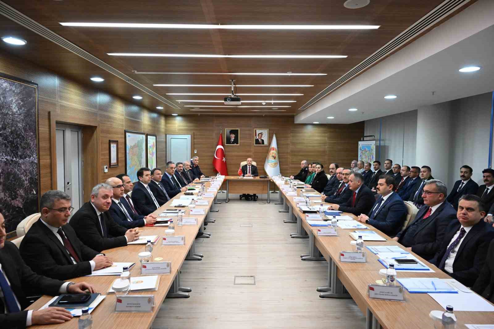 Denizli’de kamu kurumlarının çalışmaları masaya yatırıldı
