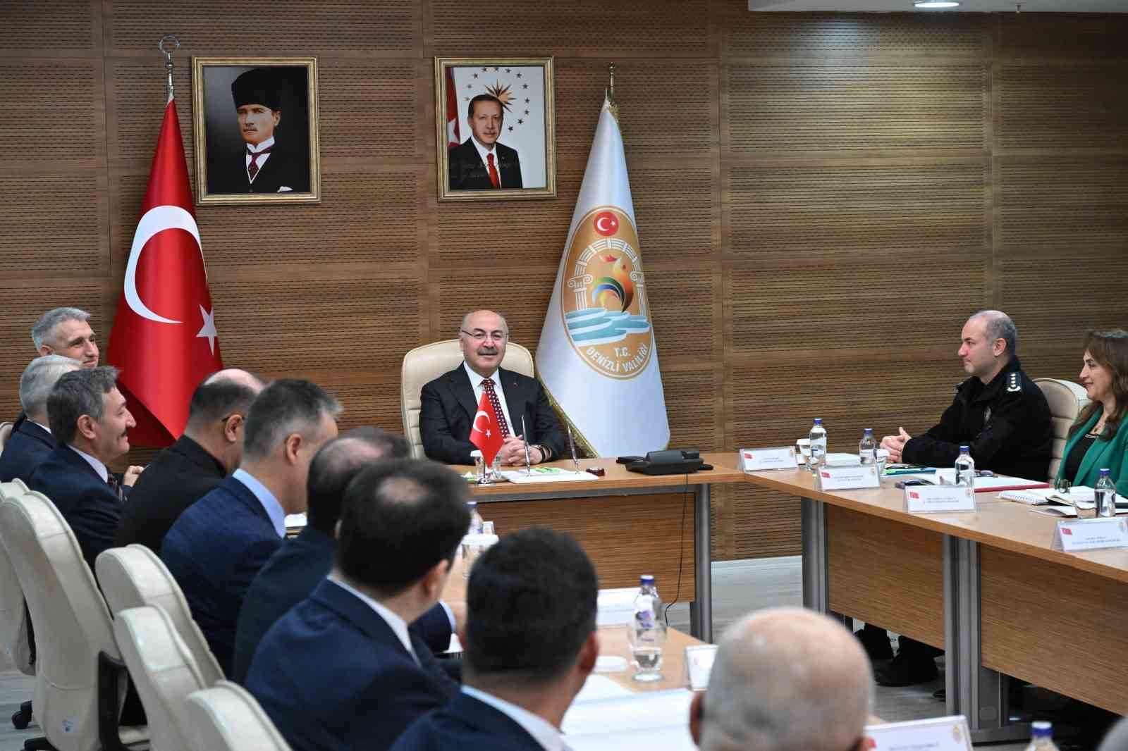 Denizli’de kamu kurumlarının çalışmaları masaya yatırıldı
