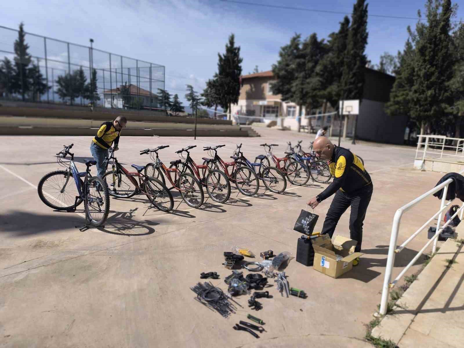 Denizli’de köy okullarında pedallar yeniden dönüyor
