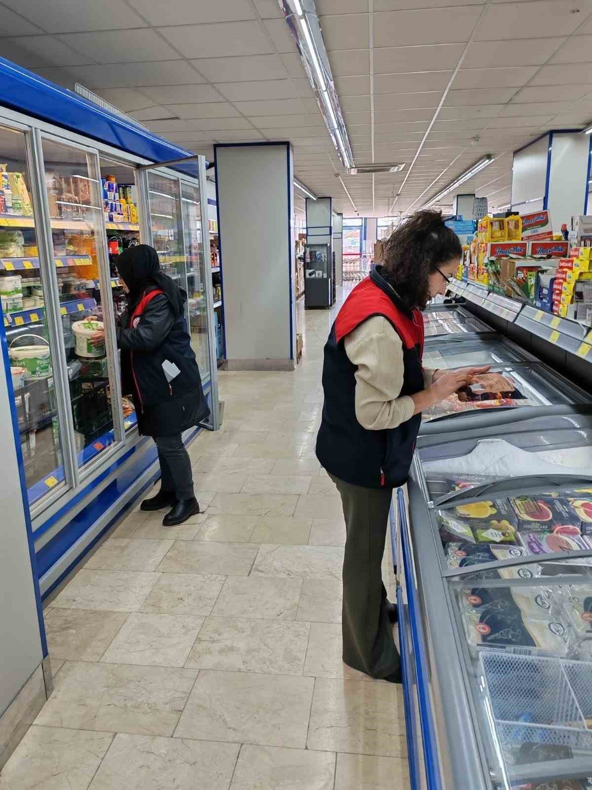 Denizli’de sofraları güvene almak için 21 binden fazla gıda denetimi gerçekleştirildi
